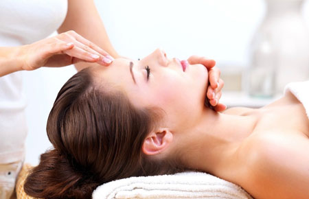 フェイシャル角層ケア